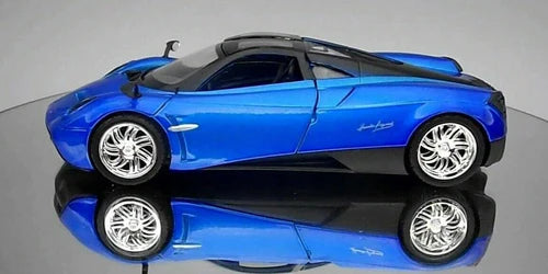 1/24 Scale Pagani Huayra Blue Motormax Diecast Model Car