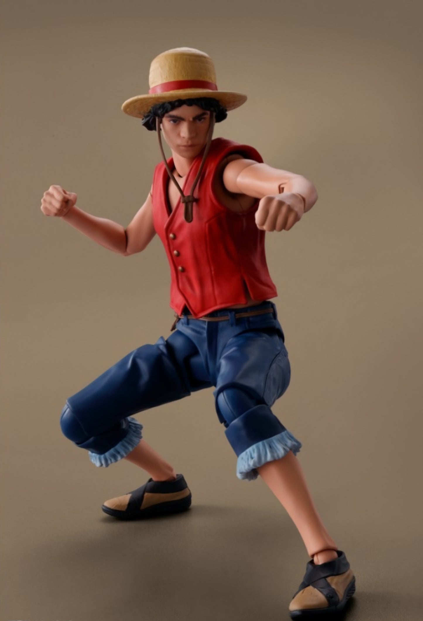 ONE PIECE MONKEY D. LUFFY NETFLIX FIGURE BANDAI